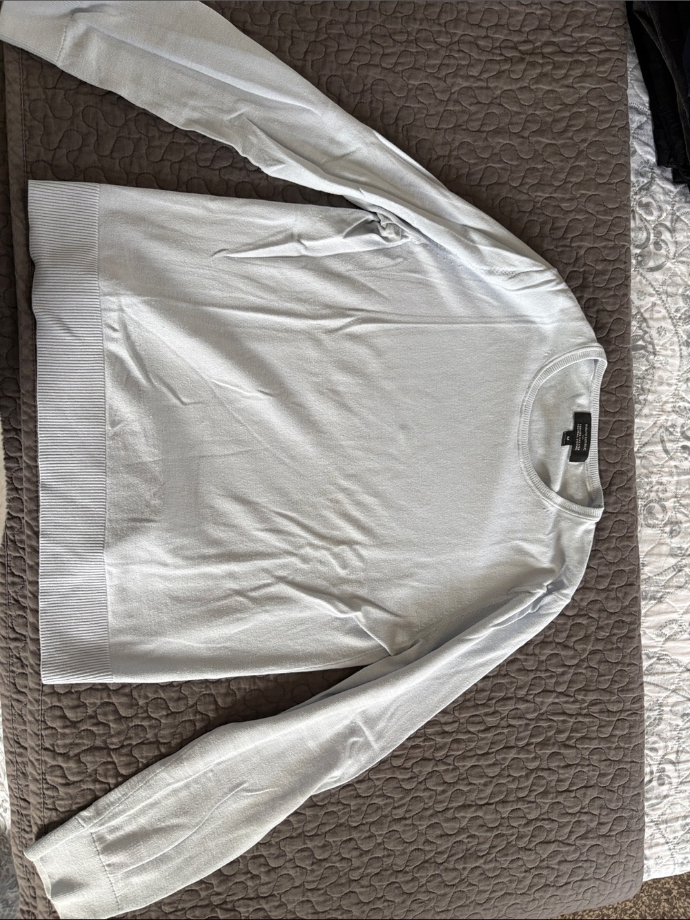 Banana Republic Women's Light Blue Crewneck Long Sleeve Top